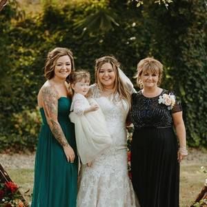 Meet your Posher, Debi